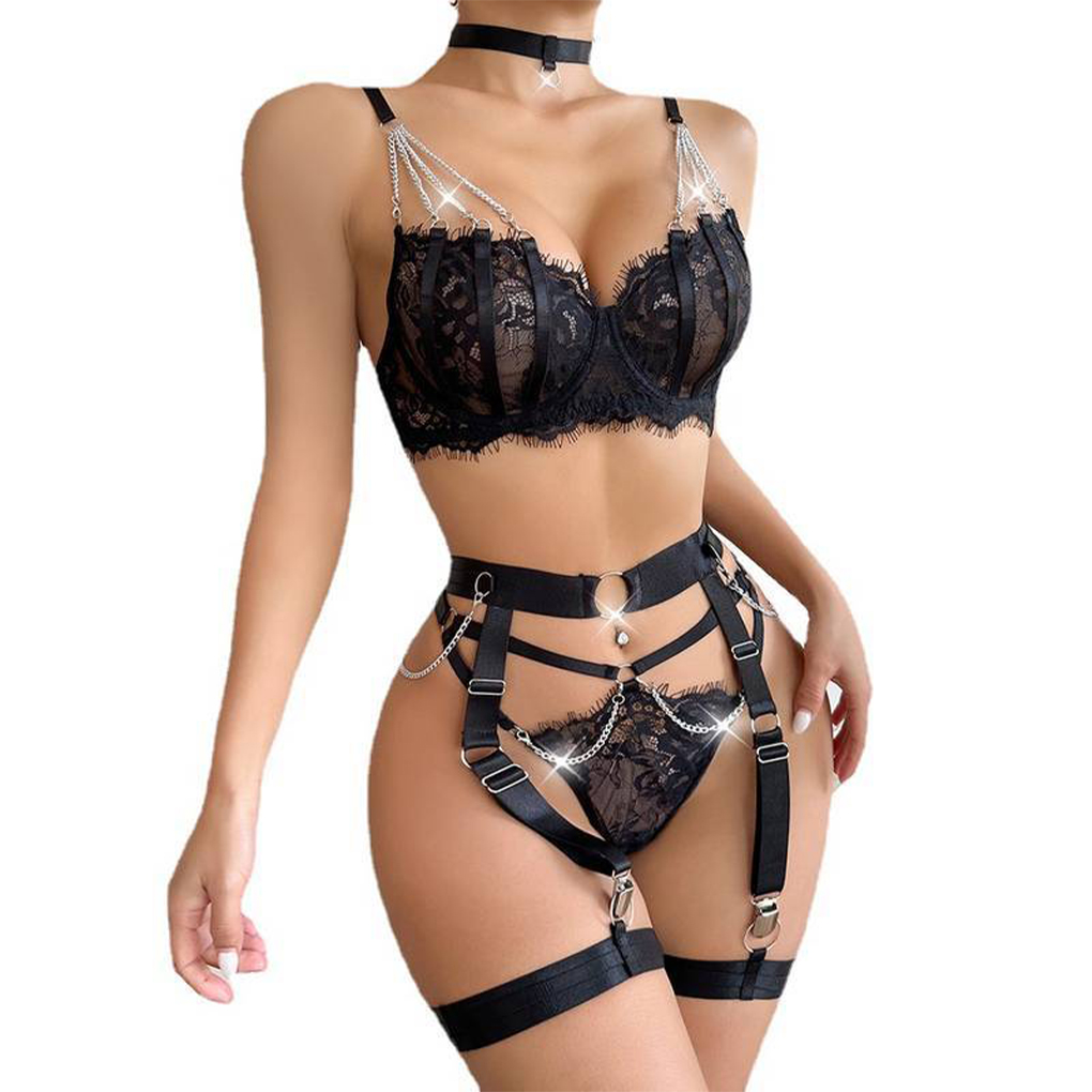 Conjunto Lingerie de Renda – Sado – Detalhes de Correntinhas